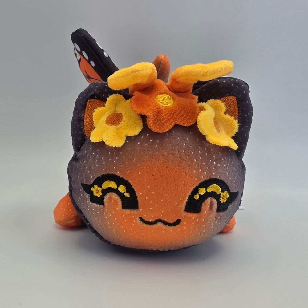 Aphmau Meemeows Monarch Butterfuly Cat